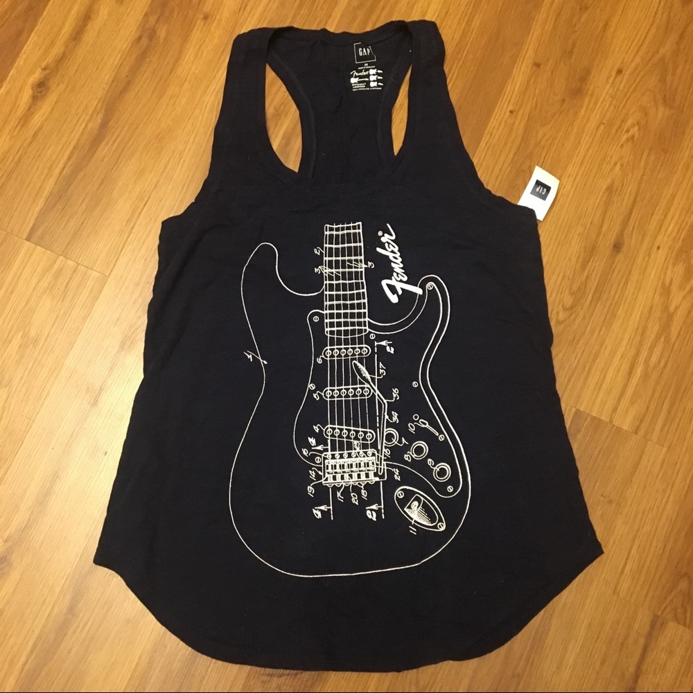 Gap + Fender Tank